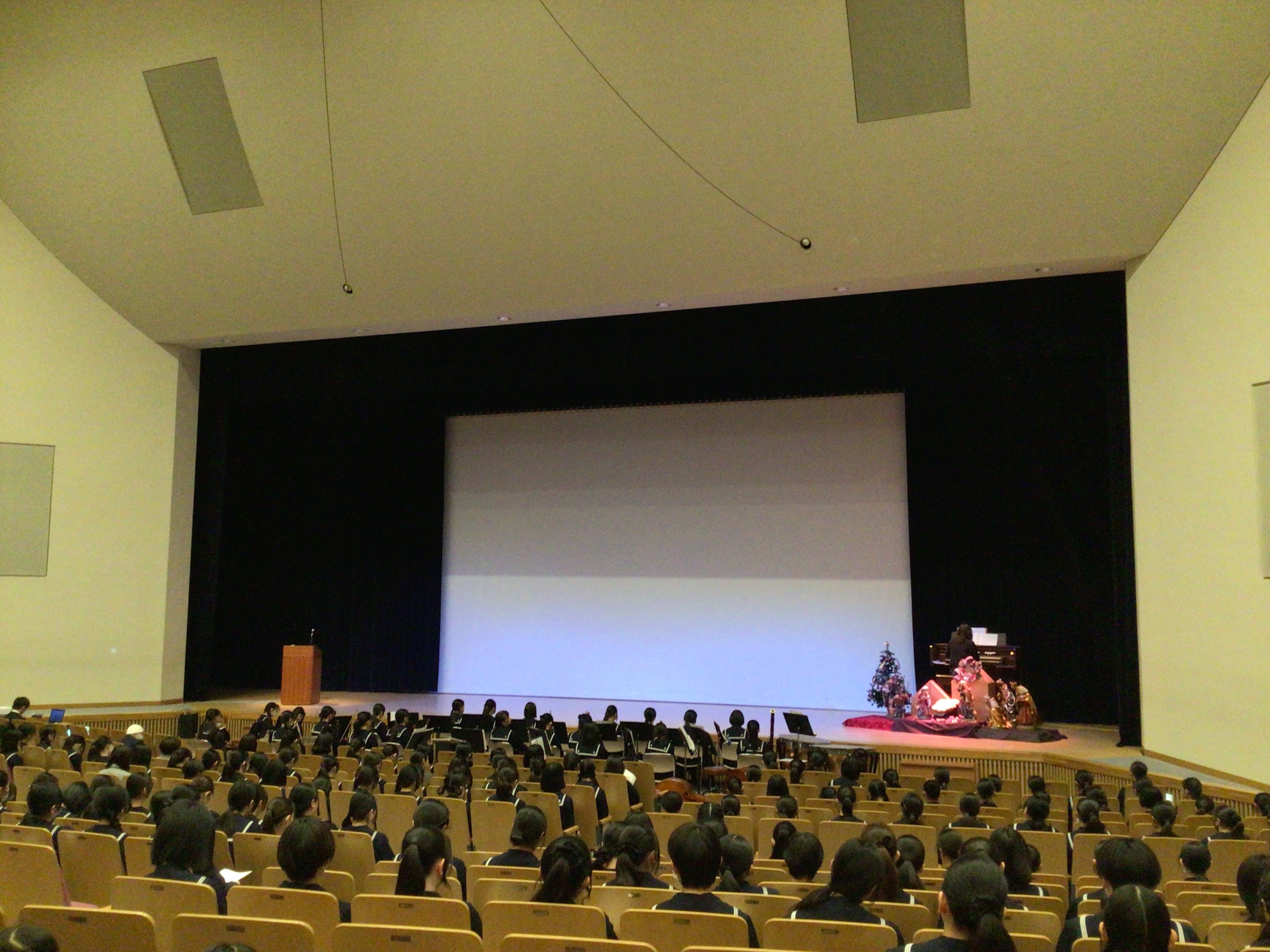 12月22日（月）クリスマスミサ / 冬休み前日集会 の投稿